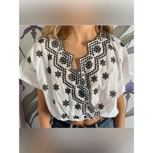 Zara Embroidered Blouse White Black Scalloped Neck Cotton Boho Top Womens Small